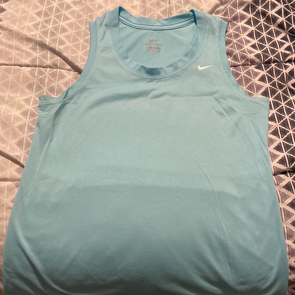 Dry fit tank